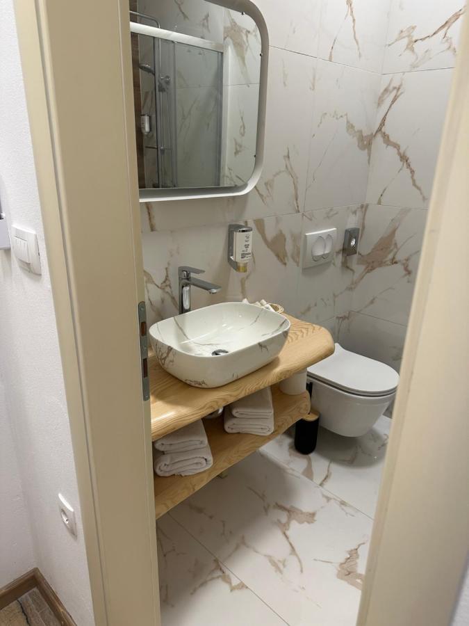 Luxury City Rooms 奥古林 外观 照片